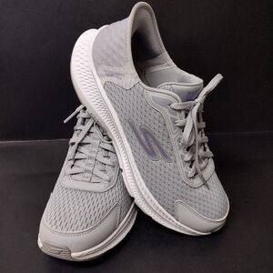 - Skechers Women's Hands Free Slip-ins Go Run Consistent 2.0...SIZE : 8.5